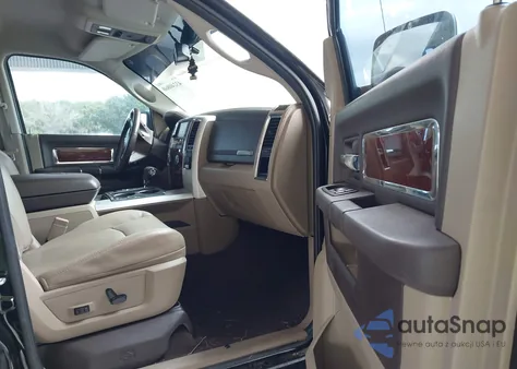 2012 Ram 1500 Laramie z USA, uszkodzony, nr VIN 1C6RD6NT2CS199165